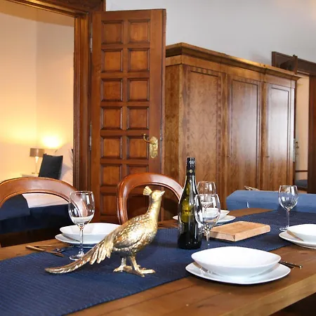 Schloss Am Fischhorn Apartmanhotel Fusch an der Glocknerstraße