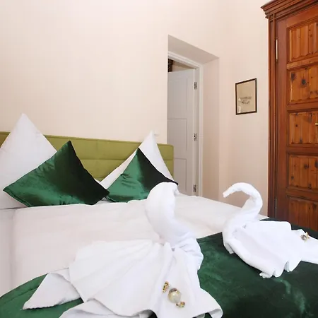 Schloss Am Fischhorn Apartmanhotel Fusch an der Glocknerstraße